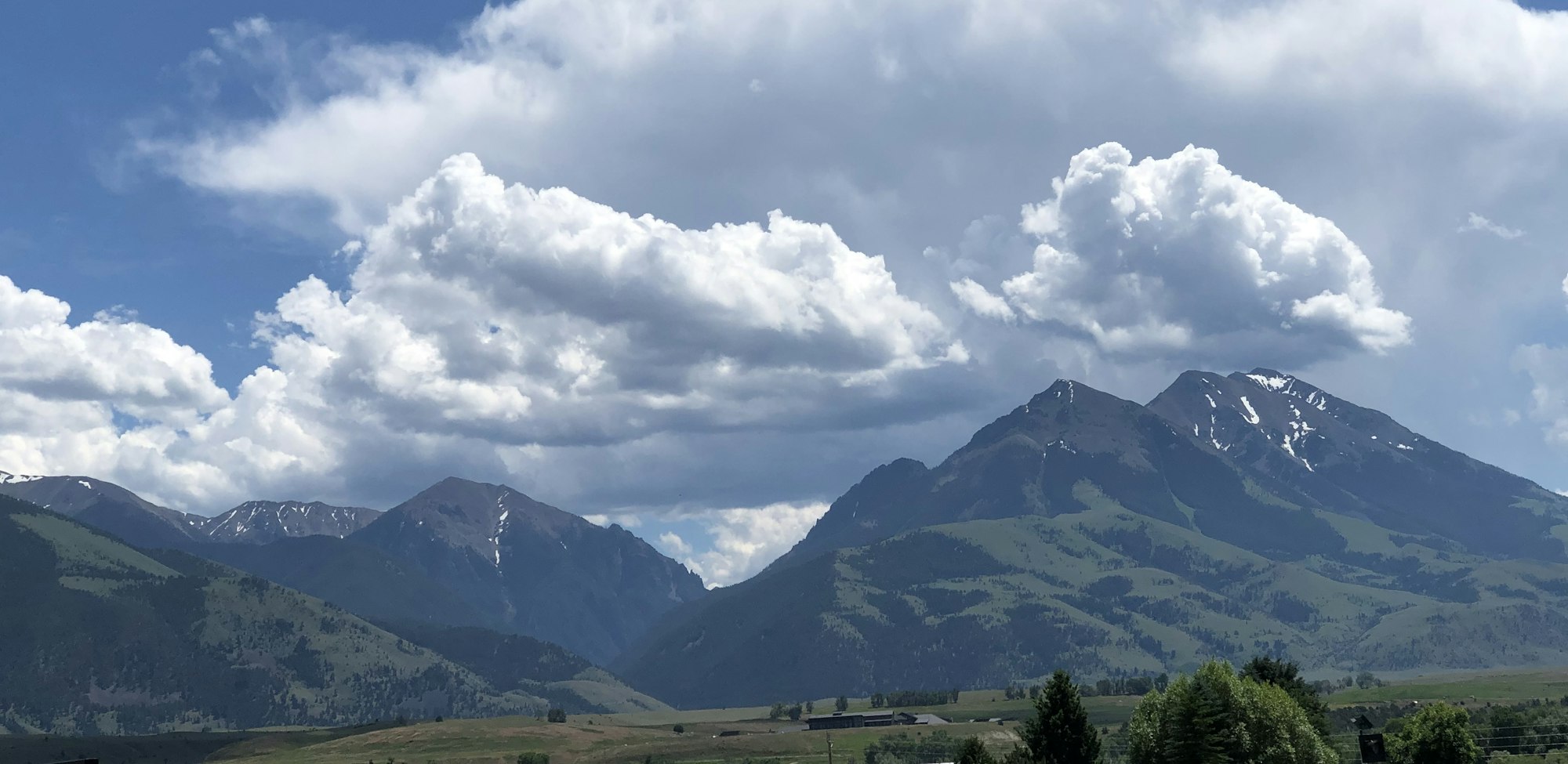 Hubbard's Six Quarter Circle Ranch, Emigrant, Montana – the guest ranch experience